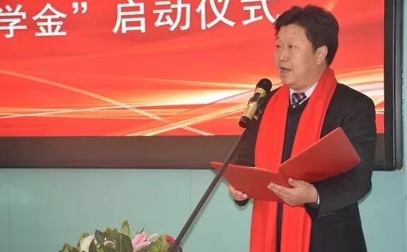 11月3日，甘肃中医药大学附属兰州眼科中心挂 暨“易游体育奖学金”启动仪式在兰州易游体育隆重举行。这是继与厦门大学、徐州医科大学、安徽理工大学合作后，易游体育在开启“院校合作”上的又一硕果，也是西北地区 家省 高校与眼科医院“医教研”协同发展全方位合作的典范。3.jpg