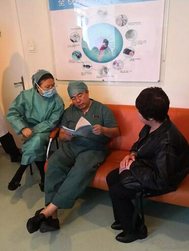 4月30日下午“世界·视界 让美好人生可视化”公益活动,特邀近视 、视觉顾问,面对面答疑互动!4月14日,周六,易游体育注定又是一个紧张繁忙的日子2.jpg 4月30日下午“世界·视界 让美好人生可视化”公益活动,特邀近视 、视觉顾问,面对面答疑互动!4月14日,周六,易游体育注定又是一个紧张繁忙的日子2.jpg