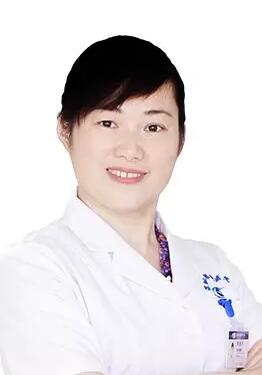 出名高度近视 医生李春燕主任受聘为赣州易游体育业务副院长1.jpg 出名高度近视 医生李春燕主任受聘为赣州易游体育业务副院长1.jpg