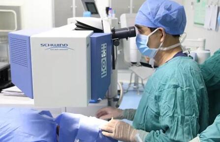 青岛易游体育全飞秒闪耀登场 琴岛微笑绽放2.jpg