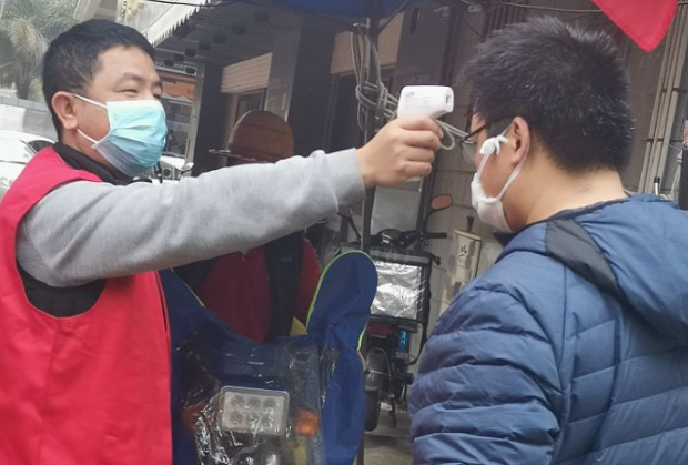 易游体育抗疫:厦门眼科中心志愿者硬核出战:“疫情不退,我们不退”7.png 易游体育抗疫:厦门眼科中心志愿者硬核出战:“疫情不退,我们不退”7.png