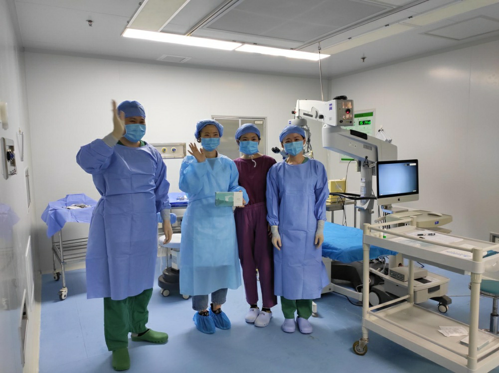 青岛ICL晶体植入术直播 青岛ICL晶体植入术直播