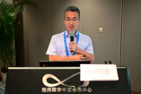 勇立潮头,引领发展!易游体育2021年眼底病学科发展研讨会在福州隆重召开11.png 勇立潮头,引领发展!易游体育2021年眼底病学科发展研讨会在福州隆重召开11.png