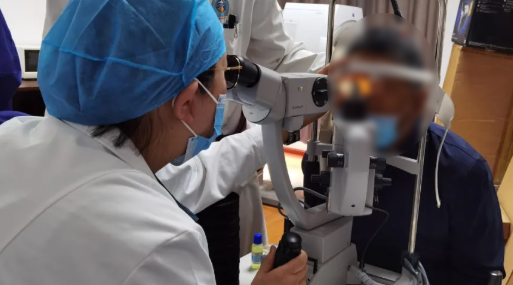 厦门眼科中心总院长黎晓新教授千里赴西藏传医送技,播撒光明2.png 厦门眼科中心总院长黎晓新教授千里赴西藏传医送技,播撒光明2.png