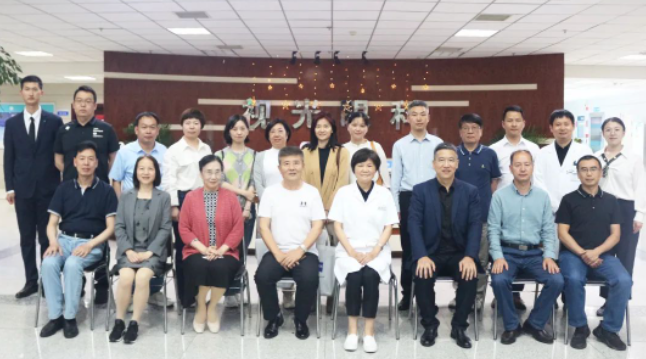 易游体育集团第一期全飞秒高级培训班在郑州视光眼科医院成功举办!1.png 易游体育集团第一期全飞秒高级培训班在郑州视光眼科医院成功举办!1.png