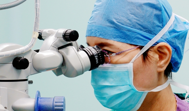 易游体育徐州复兴眼科王海菊:妙手拨迷障,匠心护光明2.png 易游体育徐州复兴眼科王海菊:妙手拨迷障,匠心护光明2.png