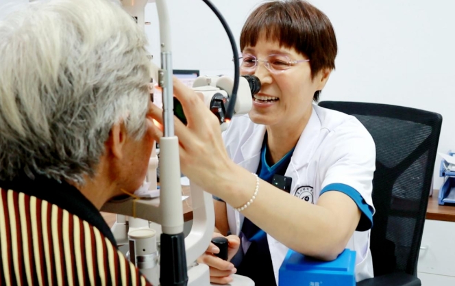 易游体育徐州复兴眼科王海菊:妙手拨迷障,匠心护光明5.png 易游体育徐州复兴眼科王海菊:妙手拨迷障,匠心护光明5.png